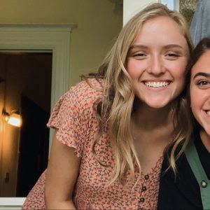 Meet your Posher, Delaney